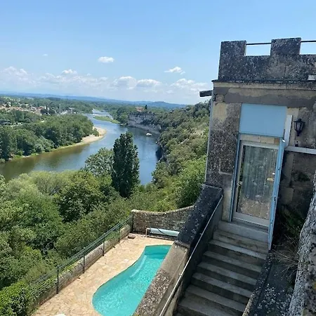 Le Chateau D'aigueze * אגז