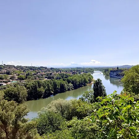 וילה Le Chateau D'aigueze אגז