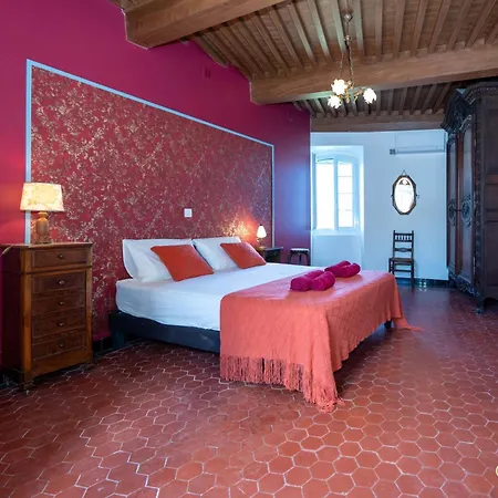 Le Chateau D'aigueze * Aigueze