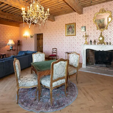 Le Chateau D'aigueze * אגז